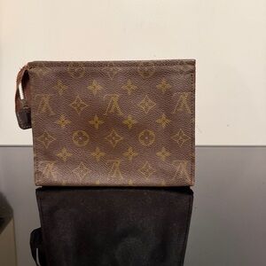 Louis Vuitton Brown Monogram Toiletry Bag Vintage